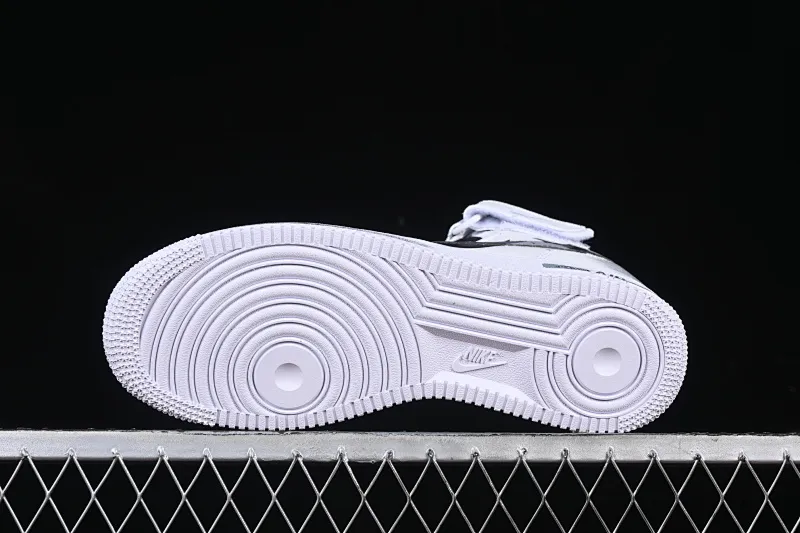 All Categories Nk Air Force 1 Air Force Series Nk Air Force 1 Mid Air Force Mid Nk Air Force 1'07 Mid Broken Hook Inkjet Painting Second Dimension Theme Air Force One Mid Casual Sneakers ZH0316-053